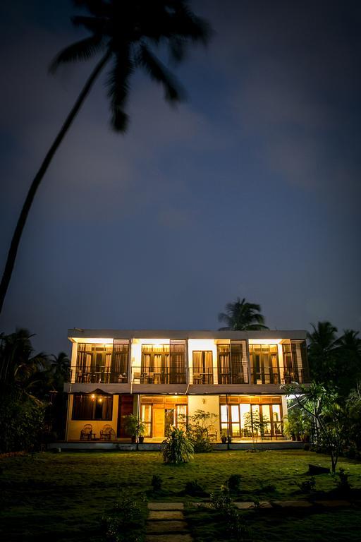 Casa Cubo By The Beach Bed and Breakfast Calangute Esterno foto